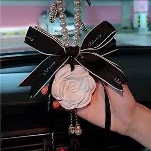 Delicacy Black and White Rose Car Charm